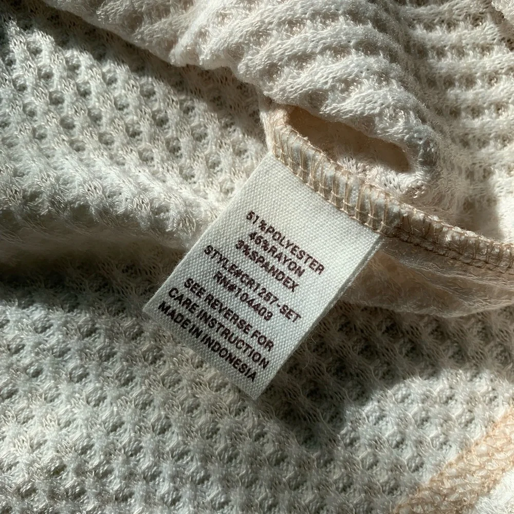 Cozy Crop Tee - Picture 4 of 4